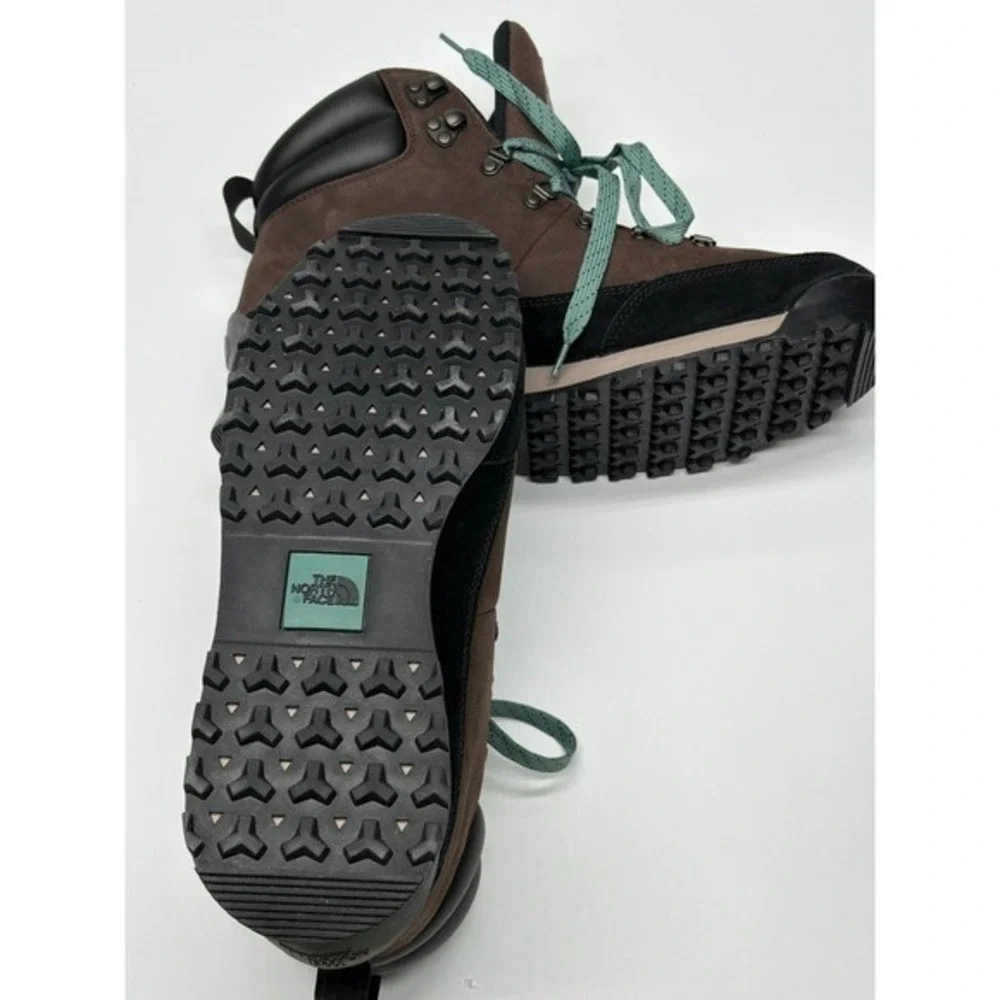 The North Face Mens Brown Leather Hiking Boots Waterproof size 12 NWT Gorpcore‎